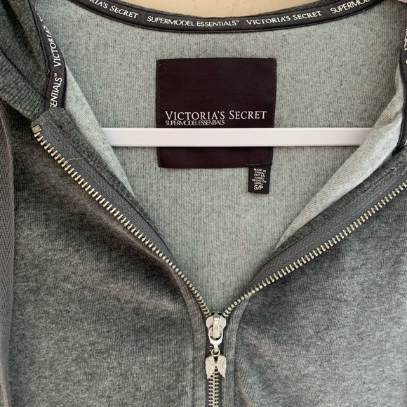 Victoria Secret Angel sparkle jacket - Picture 2 of 5